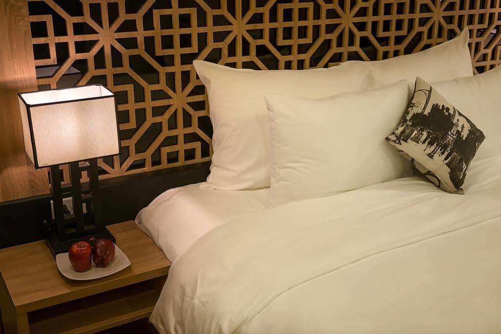 הו צ'י מין סיטי Ccentral Hotel Bui Vien מראה חיצוני תמונה